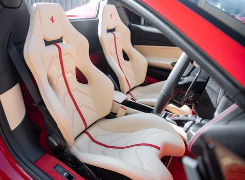 Ferrari 488 Spider 14