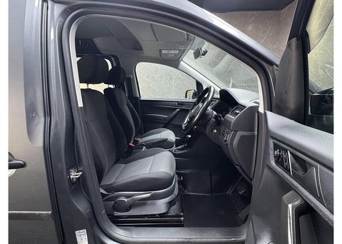 Volkswagen Caddy Maxi 2.0 TDI C20 Crew Van Double Cab 5dr Diesel DSG LWB Euro 6 (s/s) (102 ps) 25