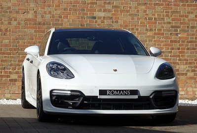 Porsche Panamera 4S