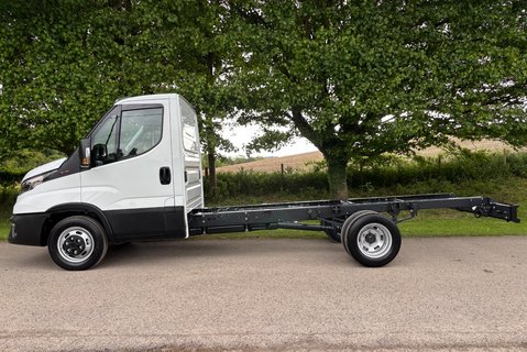 Iveco Daily 35C18H 3750WB Chassis Cab 7