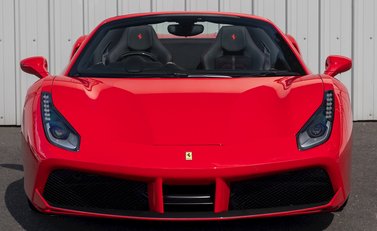 Ferrari 488 Spider 4