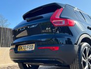 Volvo XC40 B4 R-DESIGN PRO MHEV 12
