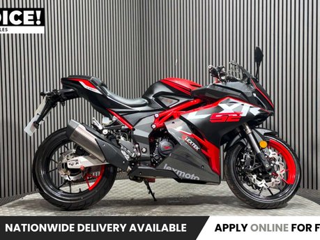 Lexmoto LXR SE 2025 ONLY 2K 1 OWNER 125CC SPORTS BIKE