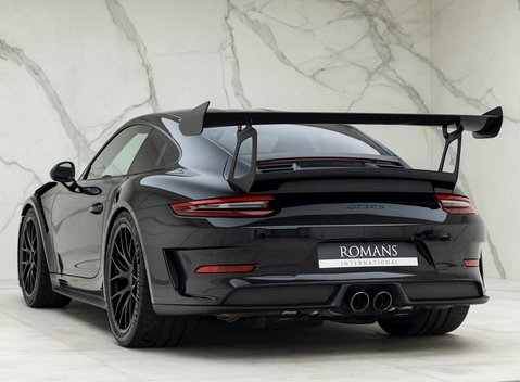 Porsche 911 (991.2) GT3 RS Weissach 3