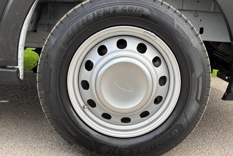 Ford Transit 350 Drw L3 130 ps Crew Cab Tipper - Air Con 28