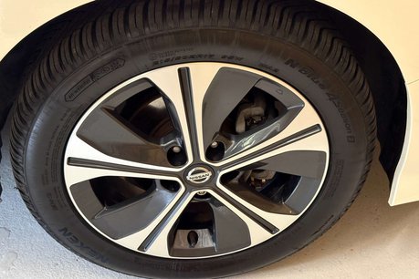Nissan LEAF 40kWh N-Connecta Hatchback 5dr Electric Auto (150 ps) 31