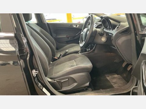 Ford Fiesta 1.0T EcoBoost Zetec Euro 6 (s/s) 5dr 6