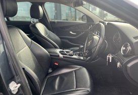 Mercedes-Benz C Class C200 SE PETROL 4 Door 16