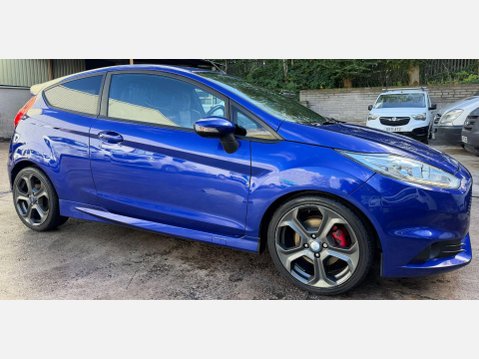 Ford Fiesta 1.6T EcoBoost ST-3 Hatchback 3dr Petrol Manual Euro 5 (s/s) (182 ps) 5