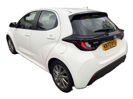 Toyota Yaris 1.5 VVT-h Icon Hatchback 5dr Petrol Hybrid E-CVT Euro 6 (s/s) (116 ps) 3
