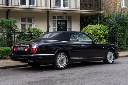 Rolls-Royce Corniche V Convertible 8