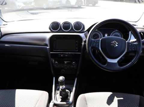 Suzuki Vitara 1.4 Boosterjet MHEV SZ-T Euro 6 (s/s) 5dr 12
