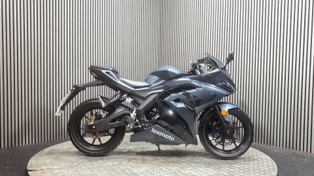 Lexmoto LXS 125 E55 2025 ONLY 5K 125CC LEARNER SPORTS BIKE 4