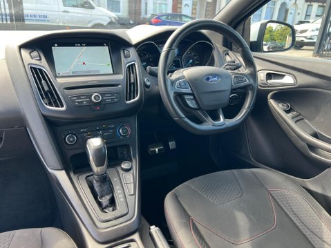 Ford Focus 1.5T EcoBoost ST-Line Auto Euro 6 (s/s) 5dr 25