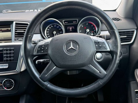 Mercedes-Benz M Class 3.0 ML350 V6 BlueTEC AMG Sport SUV 5dr Diesel G-Tronic 4WD Euro 6 (s/s) (25 63