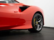 Ferrari F8 3.9 F8 Tributo Semi-Auto 2dr 37