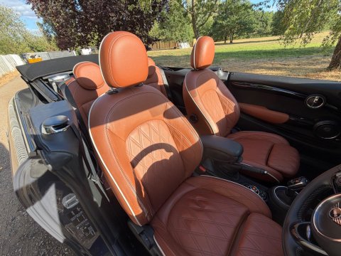 Mini Convertible COOPER S EXCLUSIVE 26