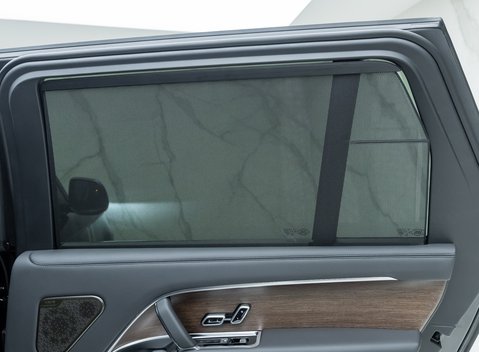 Land Rover Range Rover P460e Autobiography LWB 18