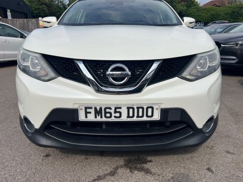 Nissan Qashqai 1.2 DIG-T n-tec+ XTRON 2WD Euro 6 (s/s) 5dr 10
