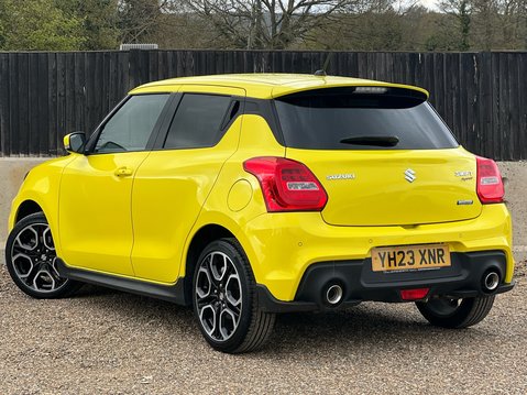 Suzuki Swift SPORT BOOSTERJET MHEV 2
