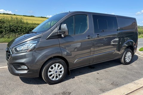 Ford Transit Custom 320 L2 Limited 130 ps Selectshift Double Cab in Van 1