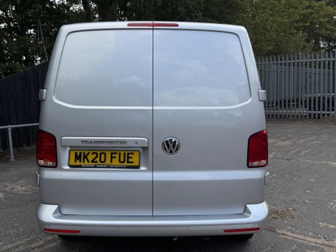 Volkswagen Transporter T28 TDI P/V HIGHLINE 3