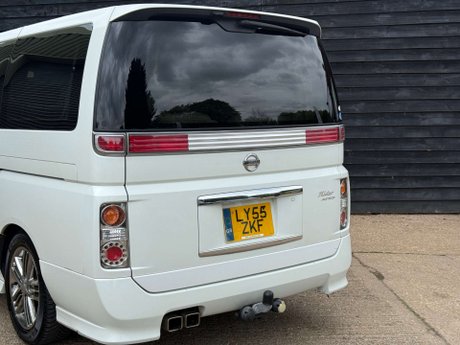 Nissan Elgrand AUTECH 2