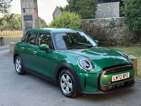 Mini Hatch COOPER CLASSIC 4