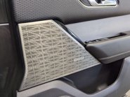 Land Rover Range Rover Velar 2.0 Range Rover Velar R-Dynamic SE D180 Auto 4WD 5dr 82