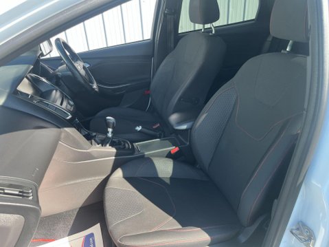 Ford Focus 1.5 TDCi ST-Line Euro 6 (s/s) 5dr 32
