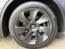Tesla Model Y SUV 5dr Electric Auto RWD (346 ps) 16