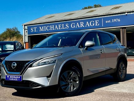 Nissan Qashqai 1.3 Qashqai Acenta Premium DiG-T MHEV CVT 5dr