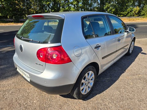 Volkswagen Golf SE 5