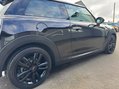 Mini Hatch COOPER 22