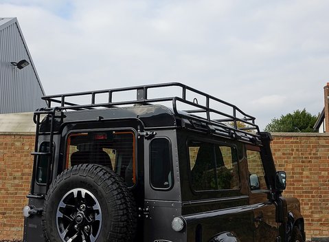 Land Rover 90 Adventure 12