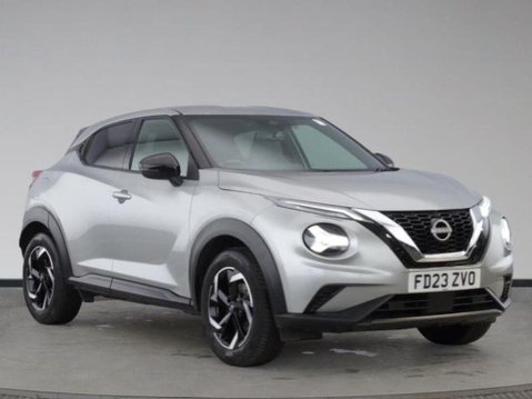 Nissan Juke DIG-T N-CONNECTA DCT 1