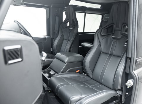 Land Rover Defender 90 TD XS OVERFINCH 19