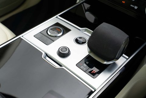 Land Rover Range Rover P530 V8 Autobiography LWB, 7 Seat 17