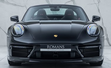 Porsche 911 Targa 4 GTS (992) 6