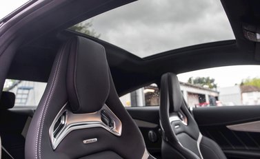 Mercedes-Benz C Class C63 S Coupe 14