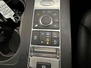 Land Rover Discovery 3.0 TD V6 SE Auto 4WD Euro 6 (s/s) 5dr 23
