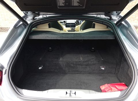 Ferrari GTC4 Lusso 19