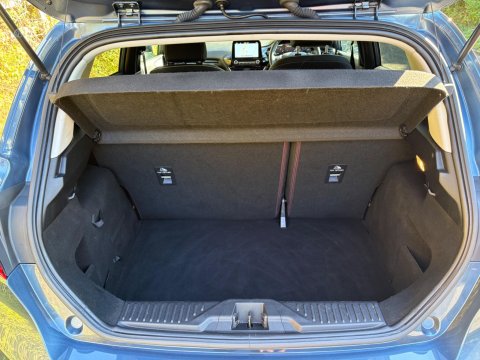 Ford Fiesta TITANIUM 20