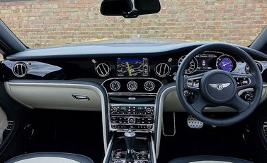 Bentley Mulsanne 13