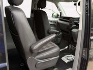 Volkswagen Transporter 2.0 Transporter SE TDI Semi-Auto 5dr 16