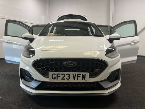 Ford Fiesta 1.5 Fiesta ST-3 T 5dr 8
