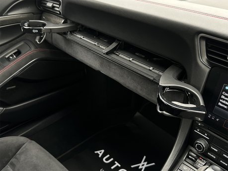 Porsche 911 CARRERA GTS PDK 59