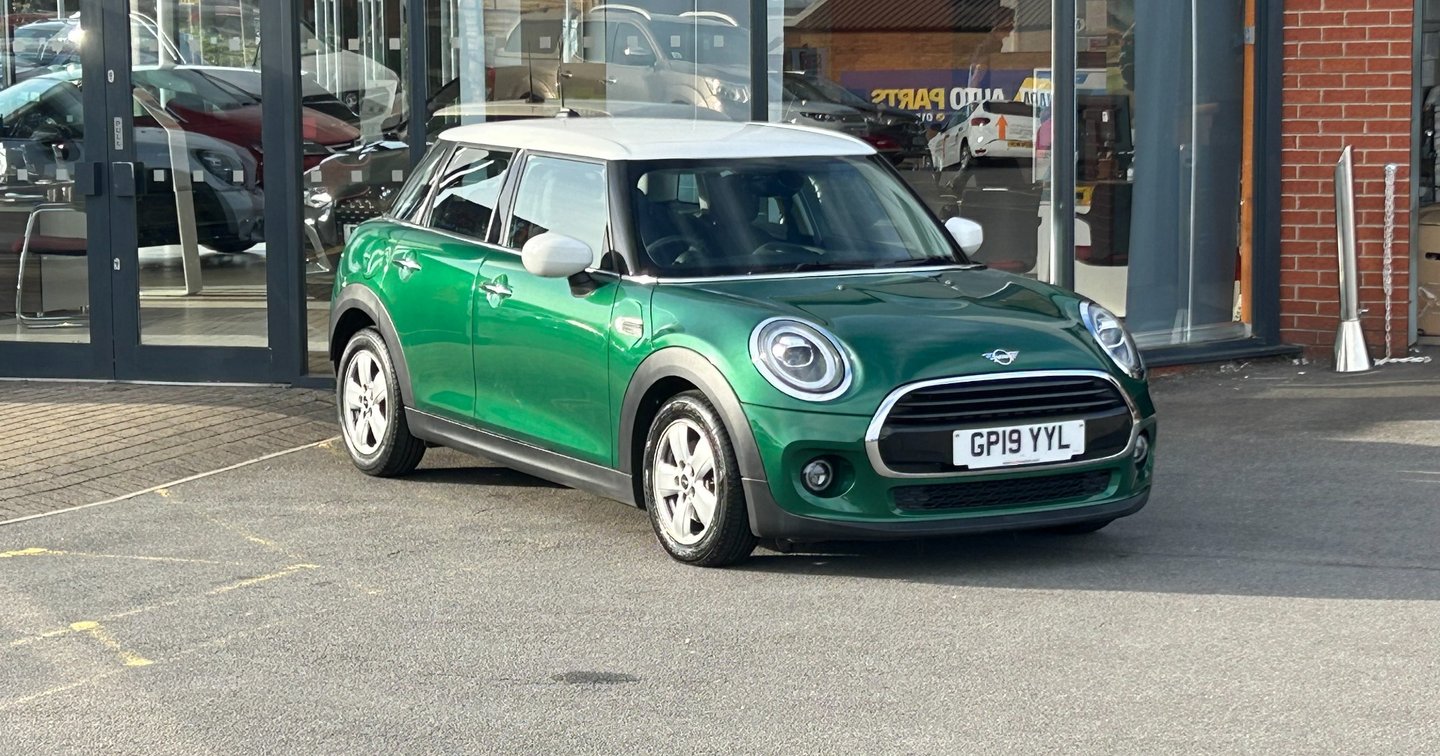 2019 MINI Hatch