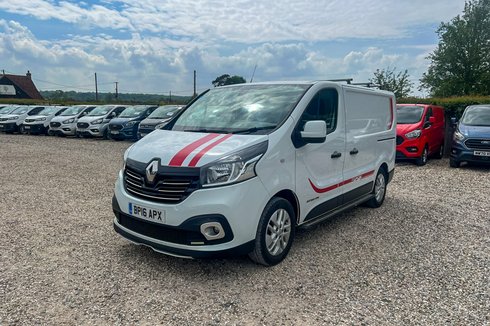 Renault Trafic SWB L1H1 (SOLD) Sportive SL27 Air Con Alloys Nav Sensors EURO 6 NO VAT