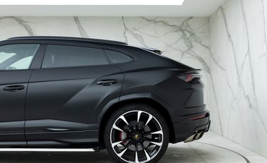 Lamborghini Urus 31